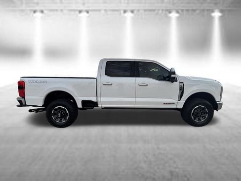 Used 2024 Ford F250 King Ranch w/ Tremor Off-Road Package AWD/4WD image 3
