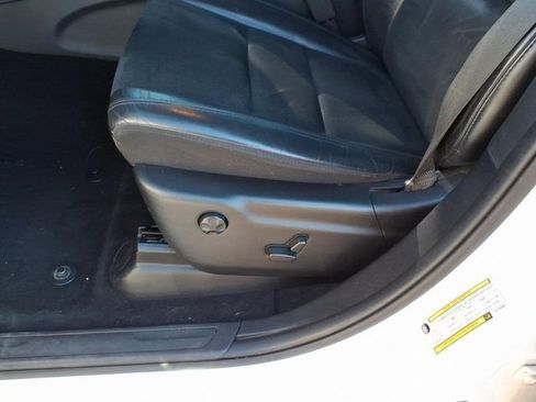 Used 2019 Jeep Grand Cherokee Altitude image 5