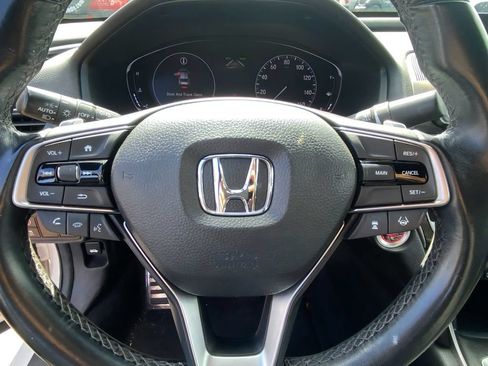 Used 2019 Honda Accord Sport image 18