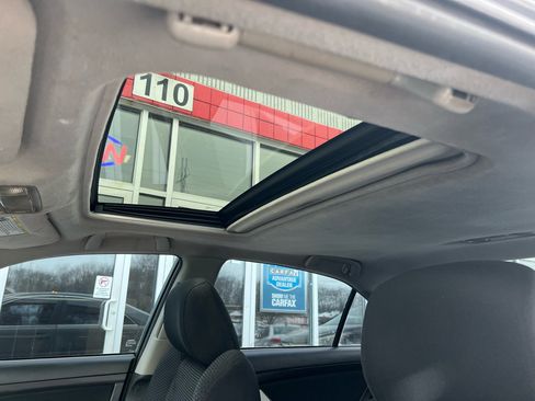 Used 2011 Toyota Camry LE image 13