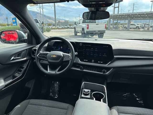 Certified 2026 Chevrolet Equinox LT AWD/4WD image 30