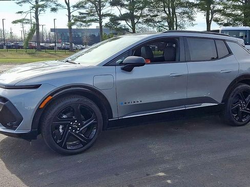 New 2025 Chevrolet Equinox EV RS w/ Active Safety Package 3 image 7