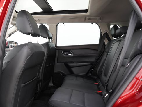 Used 2021 Nissan Rogue SV w/ Premium Package AWD/4WD image 15