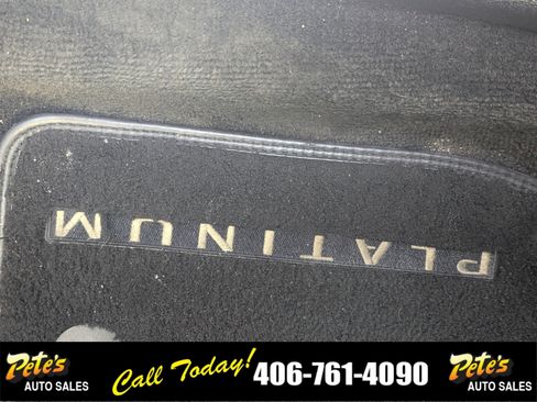 Used 2017 Ford Explorer Platinum image 28