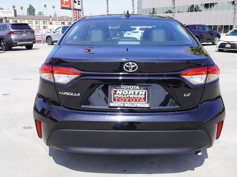 Certified 2025 Toyota Corolla LE image 6
