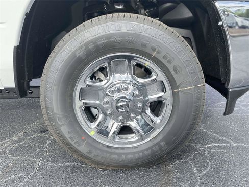 New 2026 RAM 2500 Tradesman w/ Chrome Appearance Group image 35