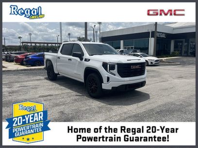 New 2025 GMC Sierra 1500 Pro w/ Graphite Edition