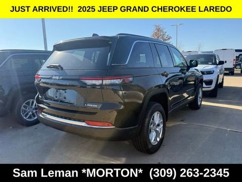 New 2025 Jeep Grand Cherokee Laredo w/ Luxury Tech Group I image 7