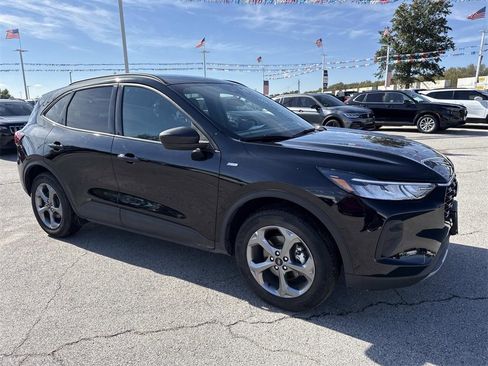 Used 2025 Ford Escape ST-Line image 8