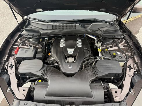 Used 2015 Maserati Ghibli S image 41