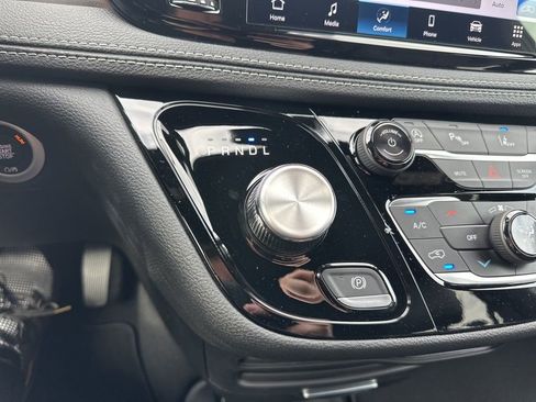 New 2026 Chrysler Pacifica Select image 69