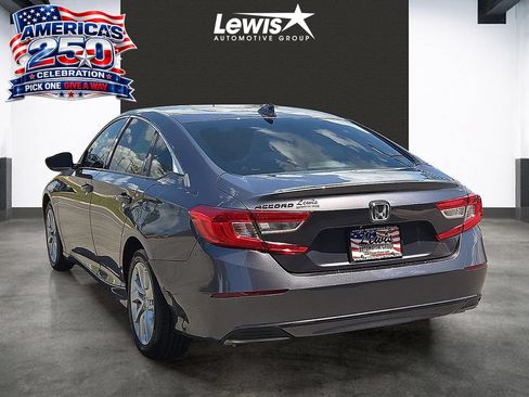 Used 2018 Honda Accord LX image 6