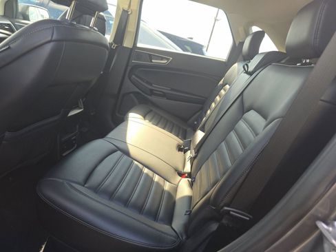 Used 2024 Ford Edge SEL w/ Convenience Package AWD/4WD image 10