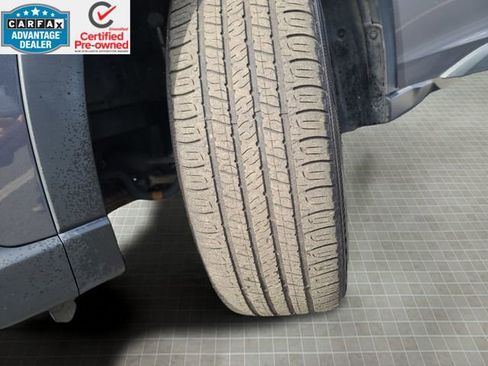 Used 2023 Subaru Outback Premium image 11