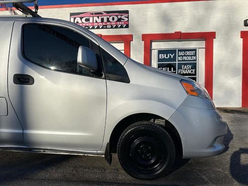 Used 2017 Nissan NV200 SV w/ Technology Package image 8