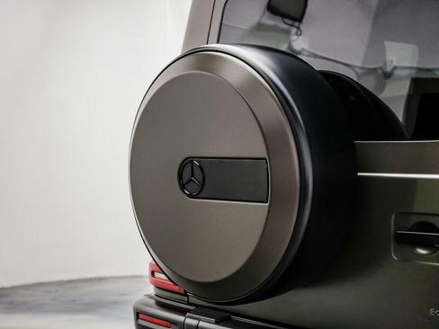 Used 2025 Mercedes-Benz G 63 AMG 4MATIC image 17