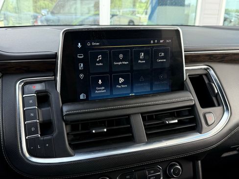 Used 2023 Chevrolet Suburban Premier RWD image 50
