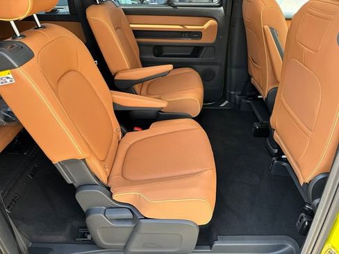 New 2025 Volkswagen ID. Buzz Pro S Plus image 23