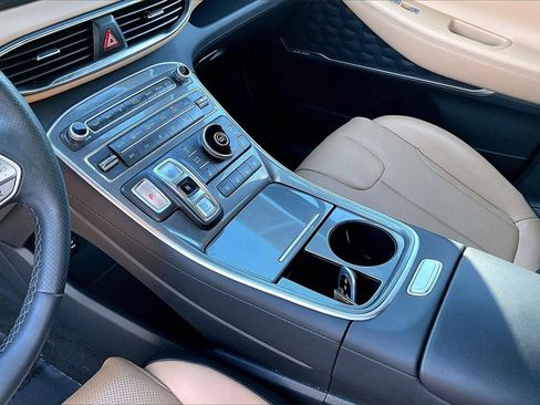 Certified 2023 Hyundai Santa Fe Calligraphy image 10