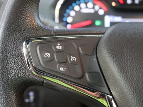 Used 2017 Chevrolet Cruze LT FWD image 16