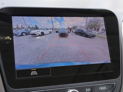 Used 2024 Chevrolet Malibu LT FWD image 20