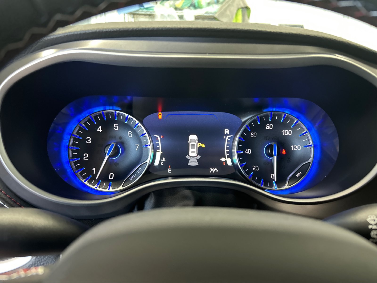 New 2027 Chrysler Pacifica Select FWD image 16