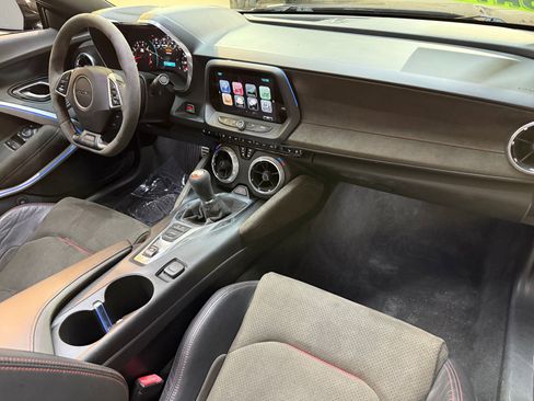 Used 2017 Chevrolet Camaro ZL1 image 48