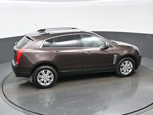 Used 2015 Cadillac SRX Luxury w/ Driver Awareness Package image 38