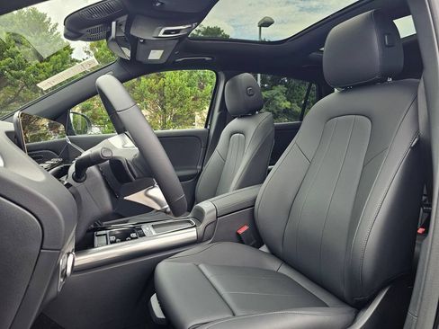 New 2026 Mercedes-Benz GLA 250 image 14