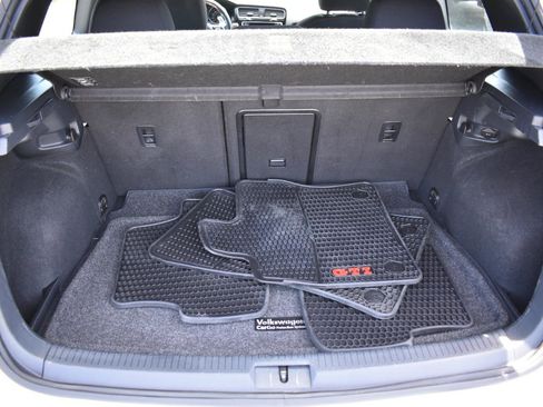 Used 2015 Volkswagen GTI S image 40