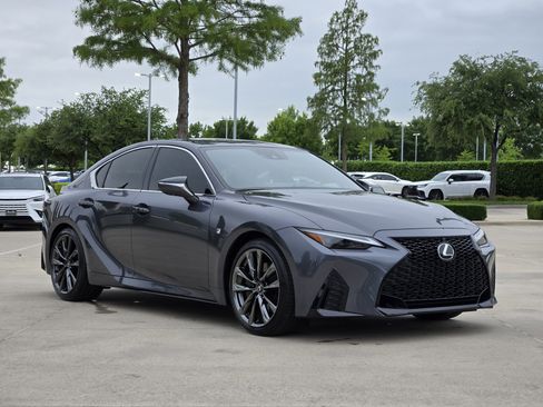 Used 2024 Lexus IS 350 F Sport RWD image 7