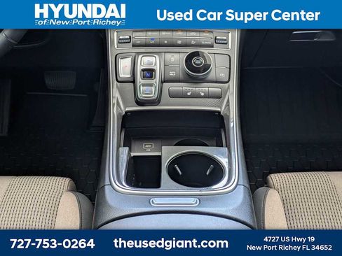 Certified 2023 Hyundai Santa Fe SEL w/ Winter Weather Package FWD image 22
