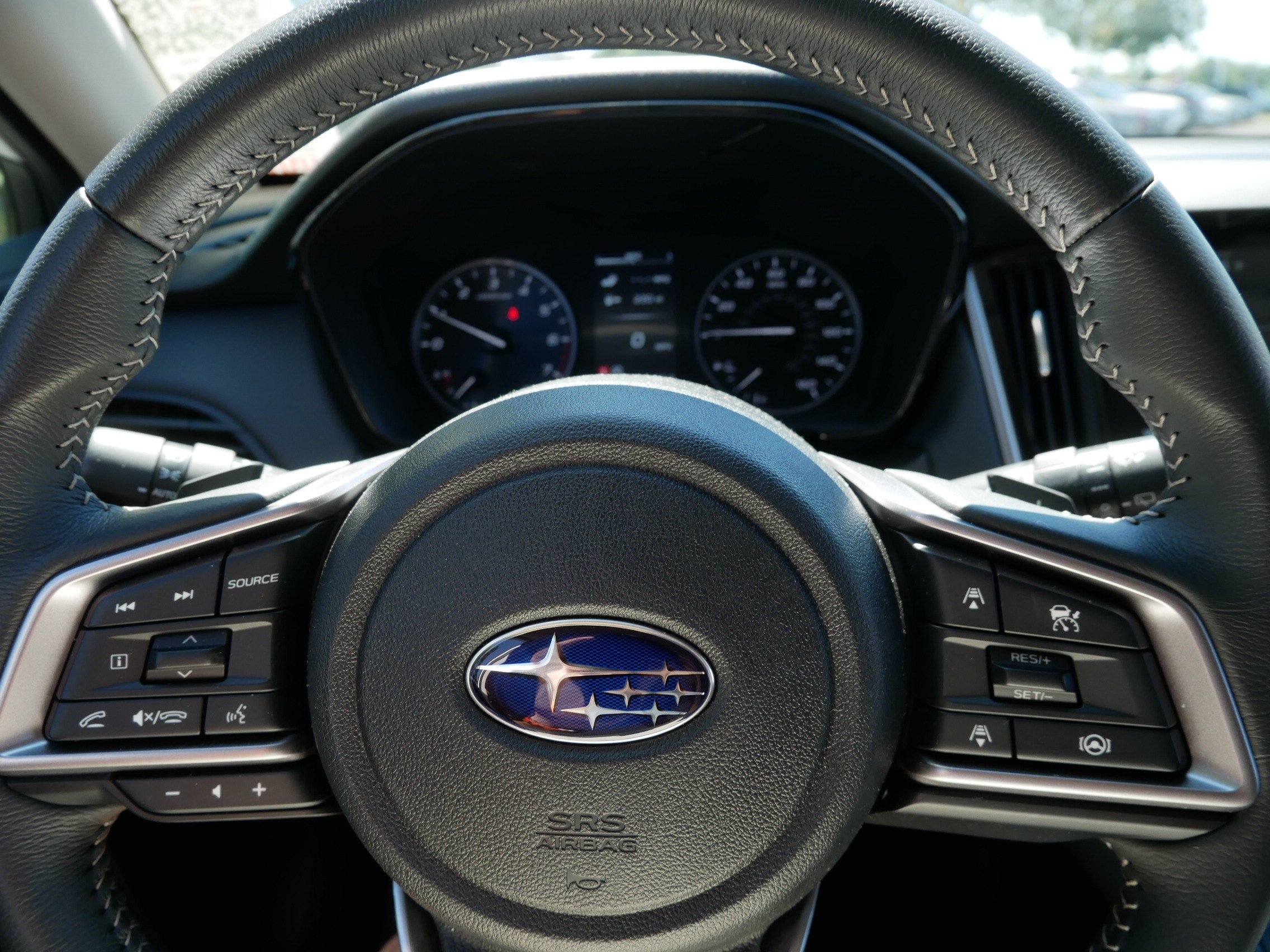 Used 2025 Subaru Outback Premium AWD/4WD image 25