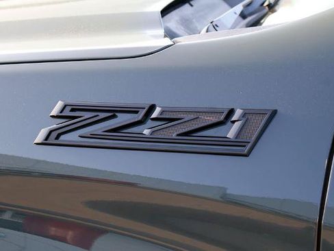 Used 2025 Chevrolet Silverado 1500 LTZ AWD/4WD image 4
