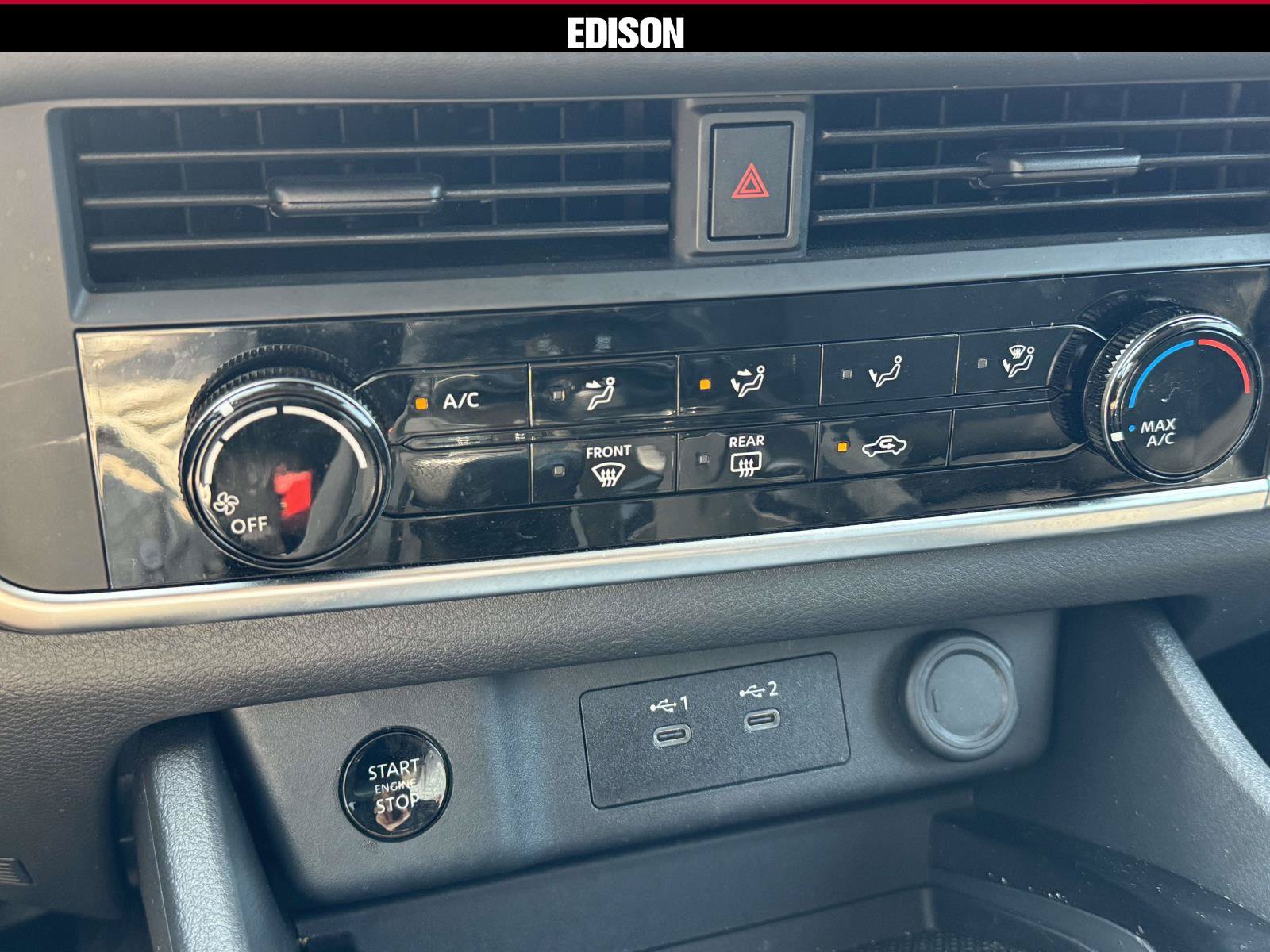 Used 2026 Nissan Rogue S AWD/4WD image 16