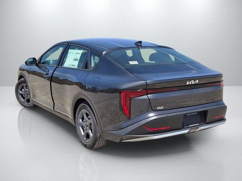 New 2026 Kia K4 FWD image 6