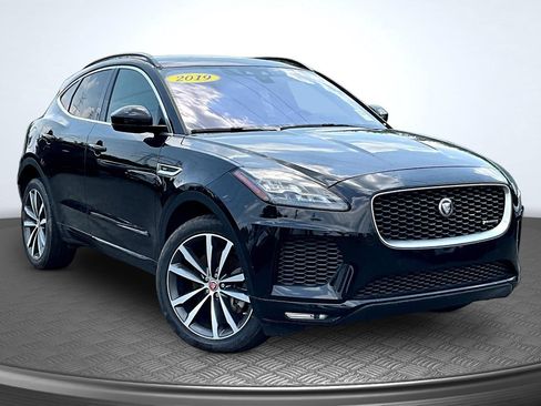 Used 2019 Jaguar E-PACE R-Dynamic SE AWD/4WD image 3