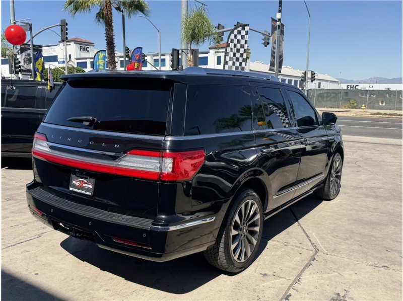 Used 2019 Lincoln Navigator Select RWD image 59