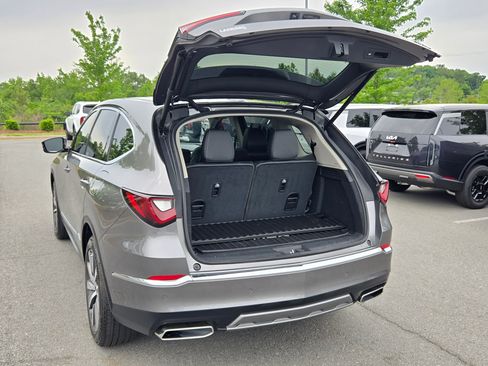 Used 2025 Acura MDX SH-AWD w/ Technology Package image 18