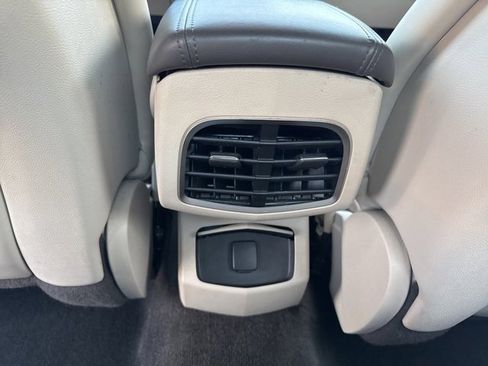 Used 2017 Lincoln MKZ Premiere image 15