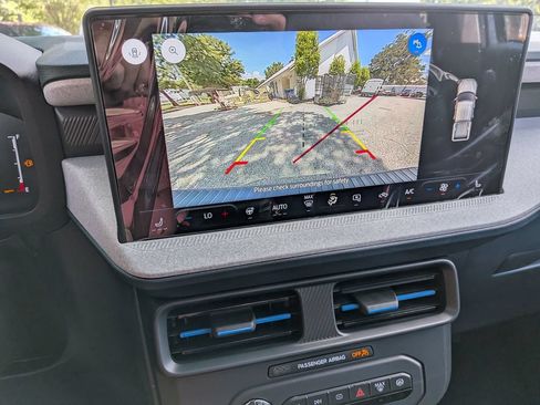 New 2026 Ford Maverick XLT w/ XLT Luxury Package FWD image 24