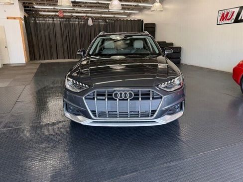 Used 2020 Audi A4 2.0T allroad Premium Plus w/ Premium Plus Package AWD/4WD image 3