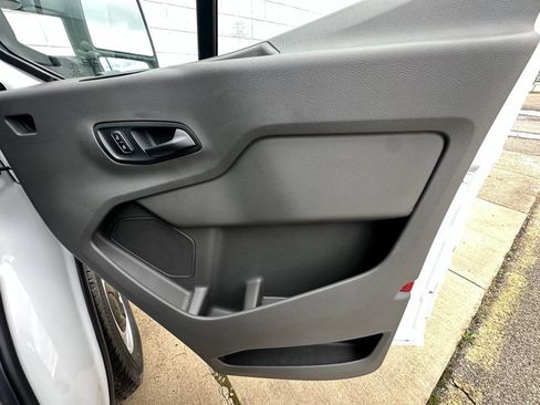 New 2026 Ford Transit 350 148 Medium Roof RWD image 20