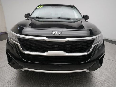 Used 2021 Kia Seltos S AWD/4WD image 21