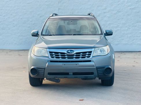 Used 2011 Subaru Forester 2.5X Premium image 2