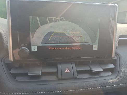 Certified 2025 Toyota RAV4 XLE AWD/4WD image 23