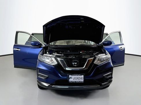 Used 2020 Nissan Rogue SV AWD/4WD image 18