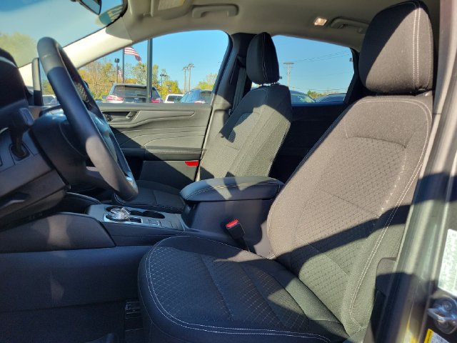 Certified 2023 Ford Escape Active AWD/4WD image 9