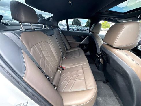 Used 2024 BMW i5 eDrive40i w/ M Sport Package RWD image 25