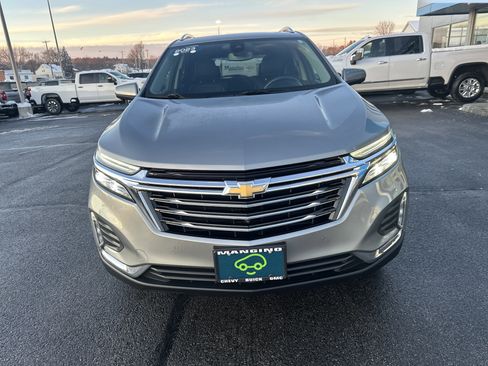 Used 2023 Chevrolet Equinox Premier image 3